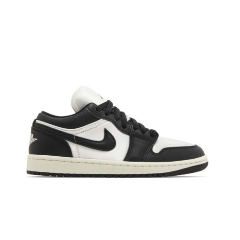 Кроссовки женские Jordan 1 Low SE FB9893-101